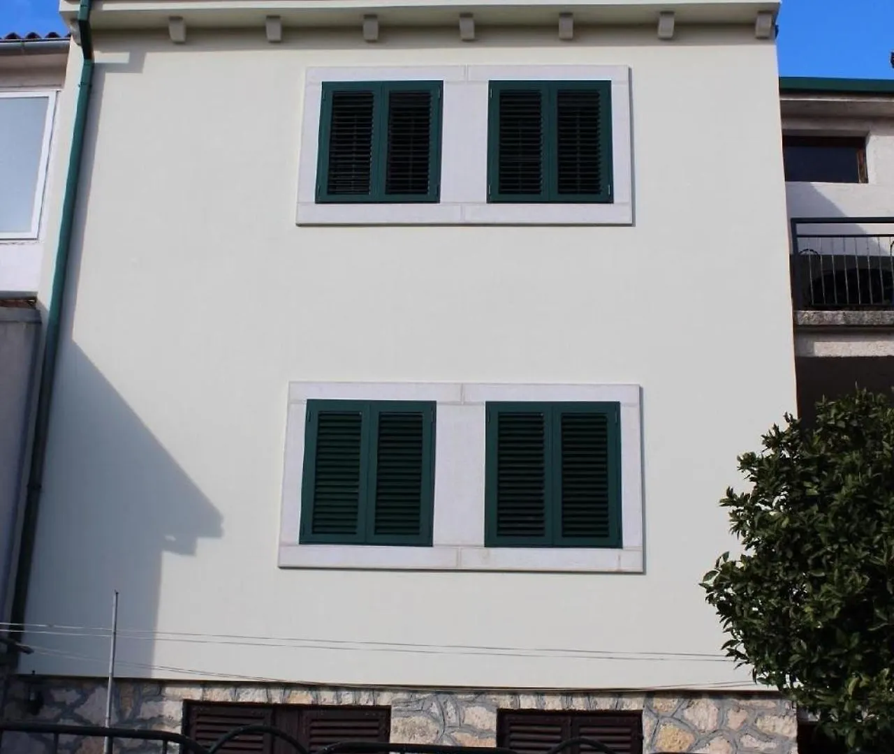 Appartement In Stoja Mit Moebliertem Balkon Pula Apartment
