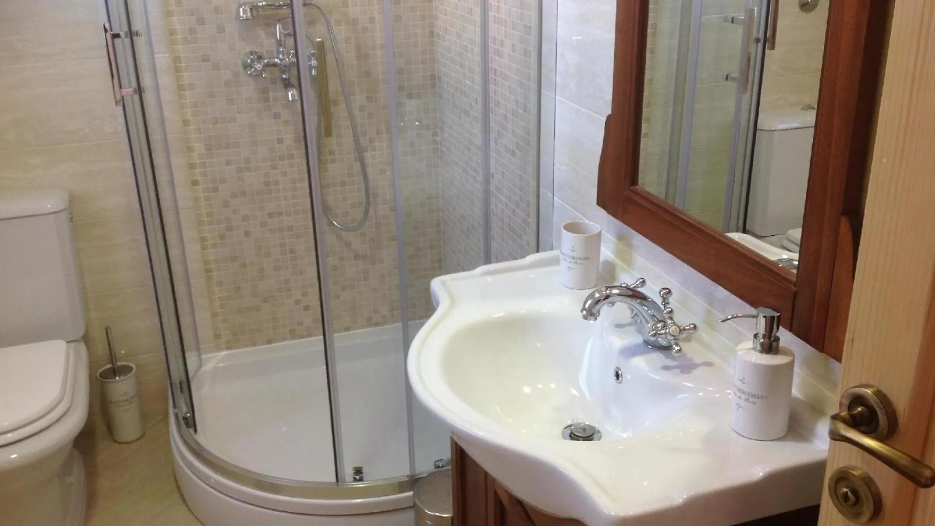 Appartement In Stoja Mit Moebliertem Balkon Pula Apartment